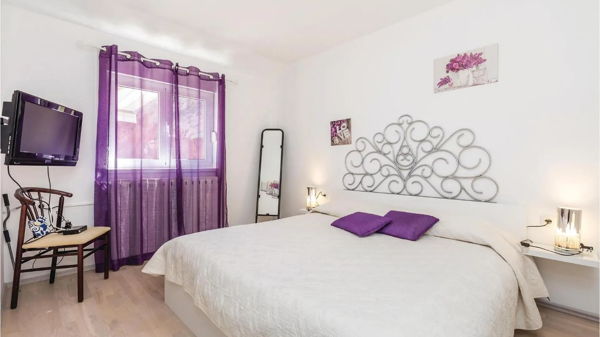 Holiday home 4 Bedroom Stunning Home In Rukavac