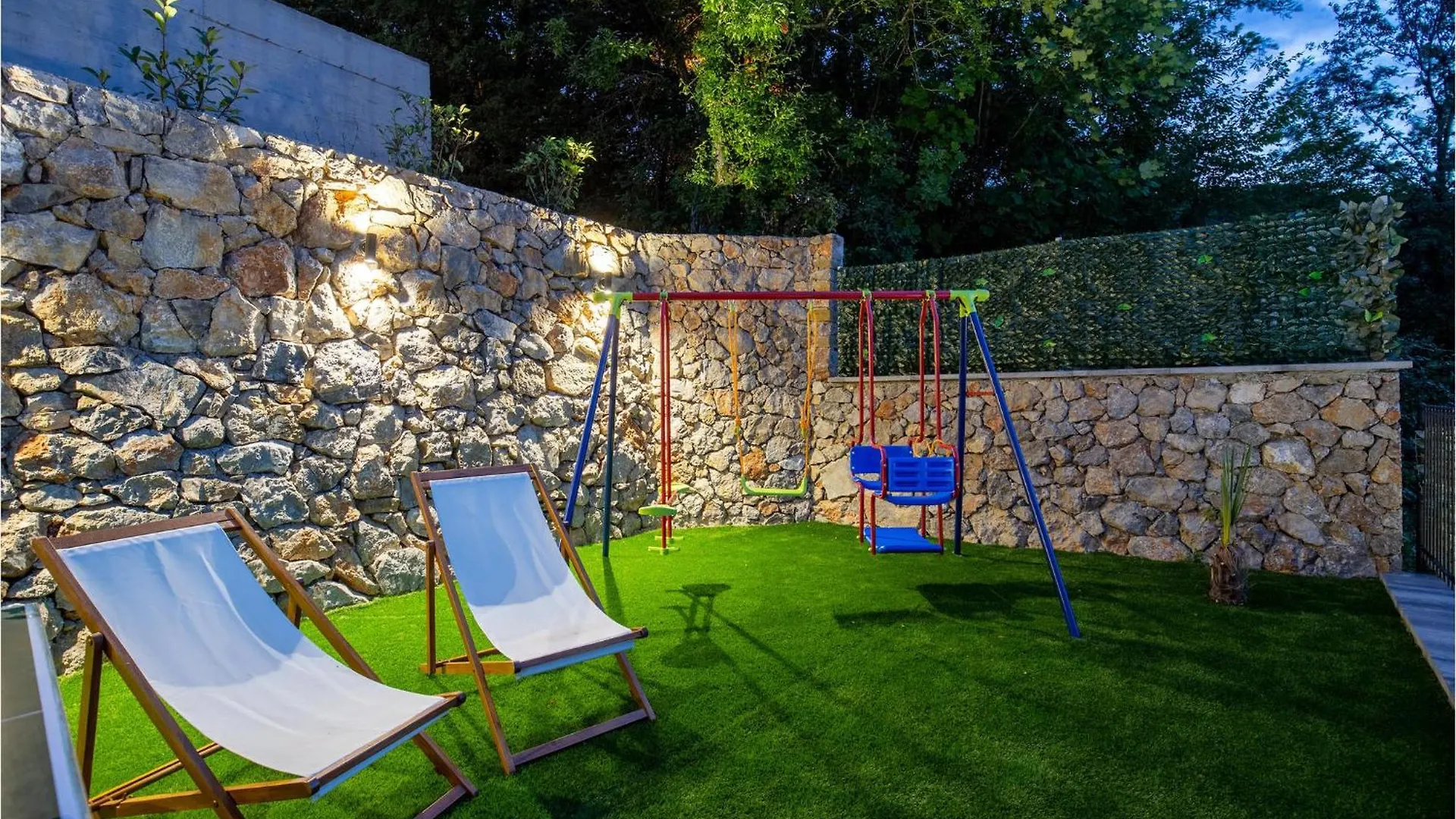 4 Bedroom Stunning Home In Rukavac